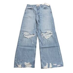 BDG Men's Relaxed Jeans in Light Blue